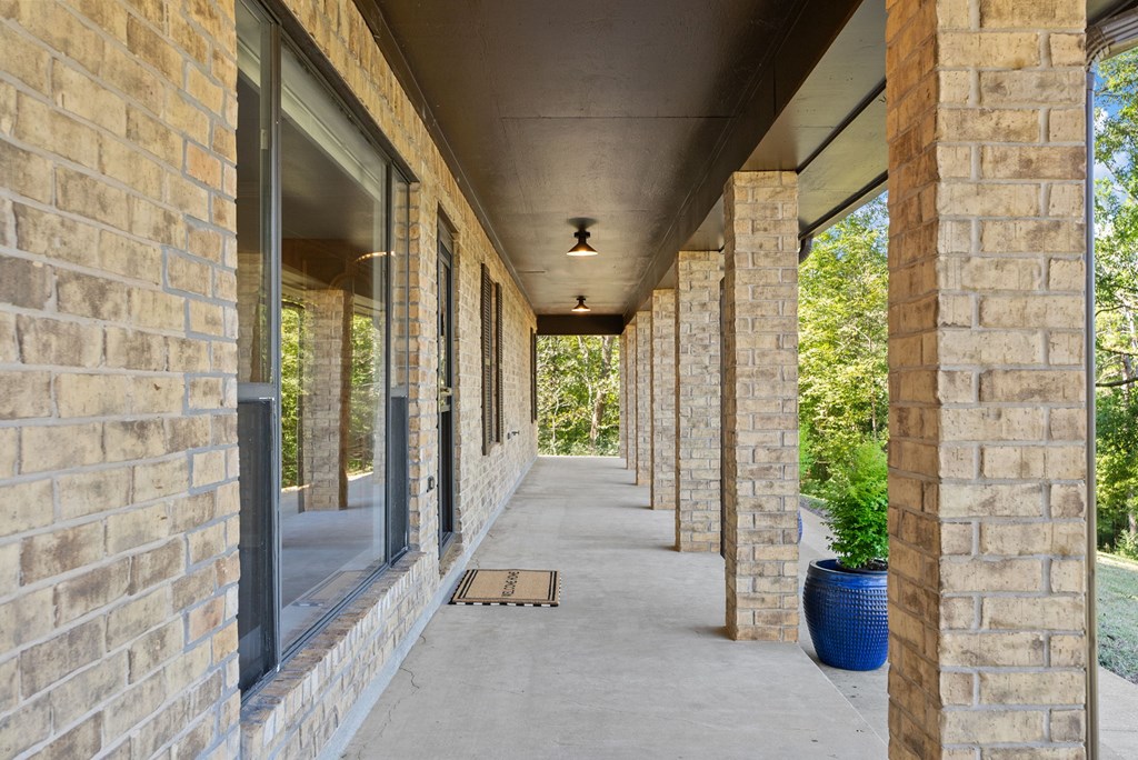 5076 State Highway 21 W