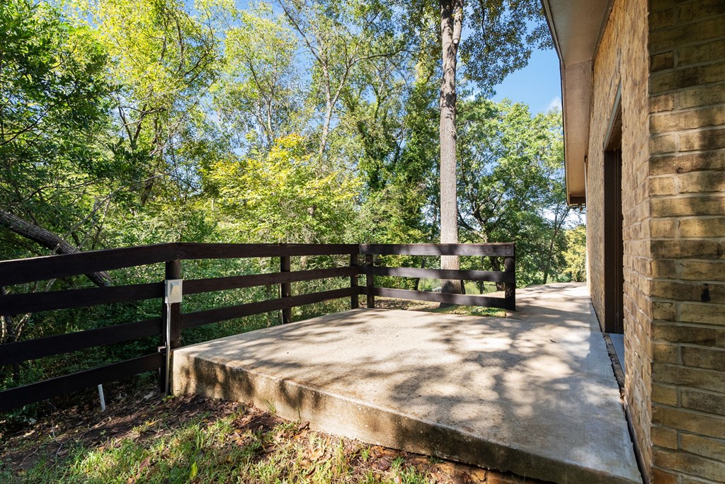 5076 State Highway 21 W