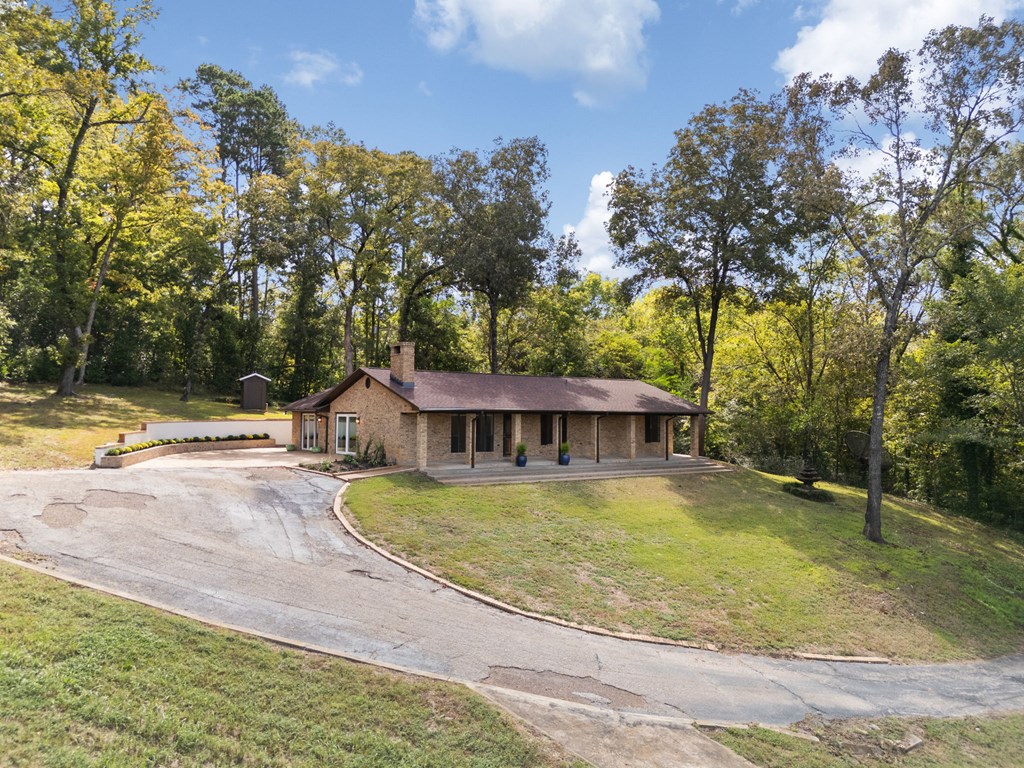 5076 State Highway 21 W