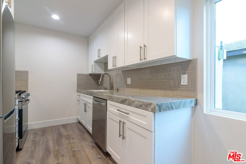 1310 W Valencia Drive APT 1310