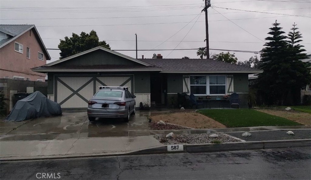 587 E Cheriton Drive
