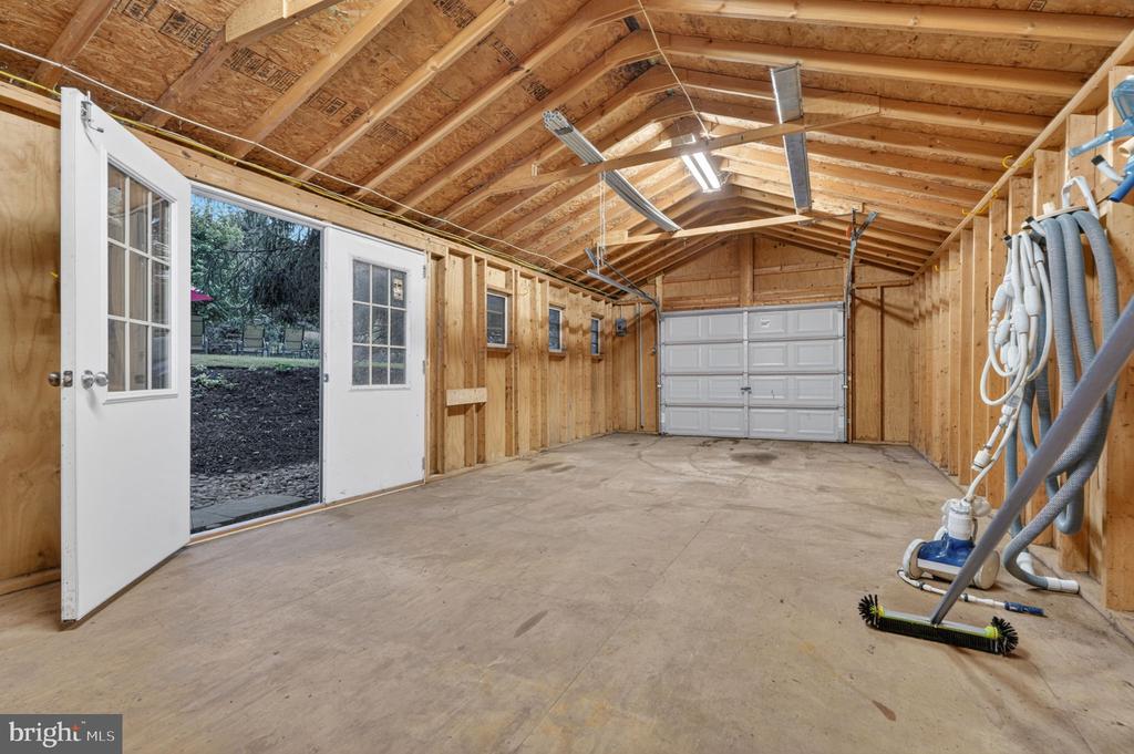 129 GREAT OAK DRIVE