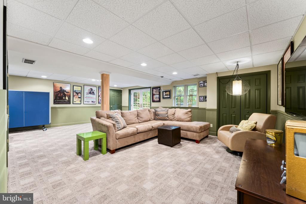 129 GREAT OAK DRIVE