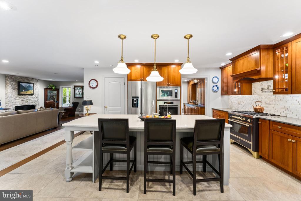 129 GREAT OAK DRIVE