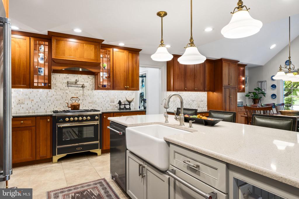 129 GREAT OAK DRIVE