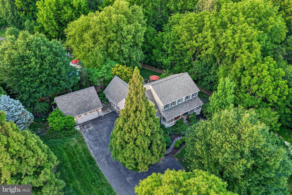 129 GREAT OAK DRIVE