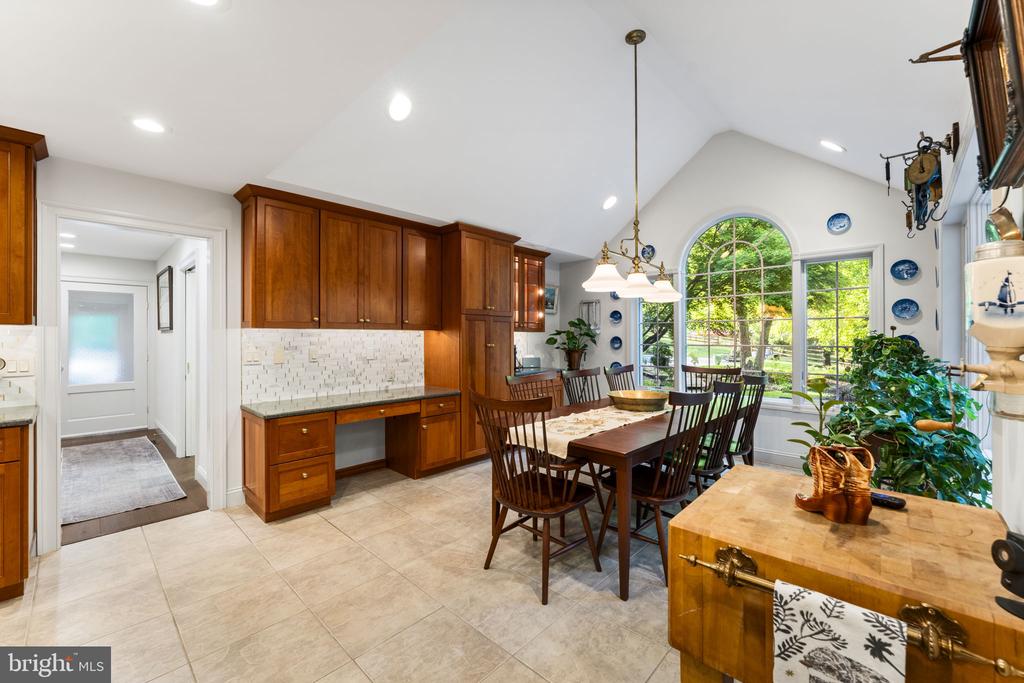 129 GREAT OAK DRIVE