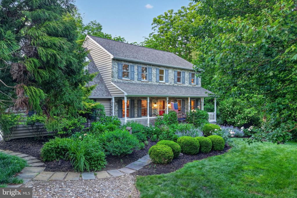 129 GREAT OAK DRIVE