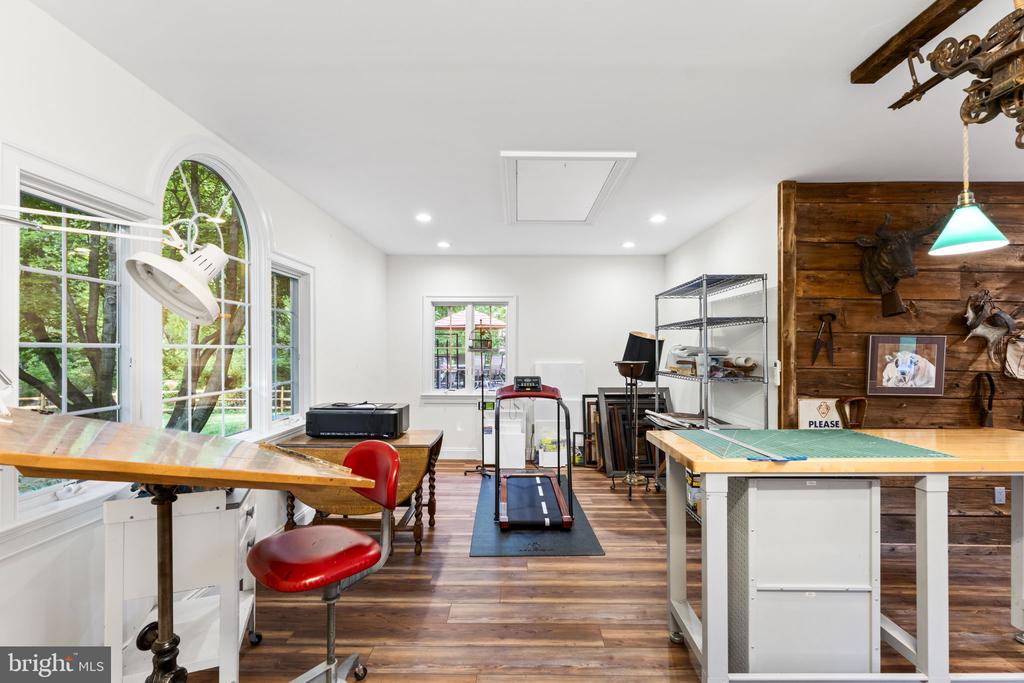 129 GREAT OAK DRIVE