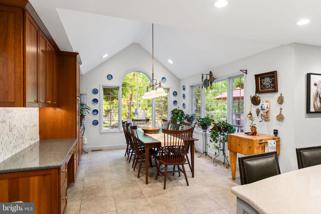 129 GREAT OAK DRIVE
