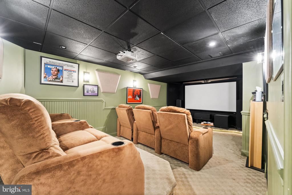 129 GREAT OAK DRIVE