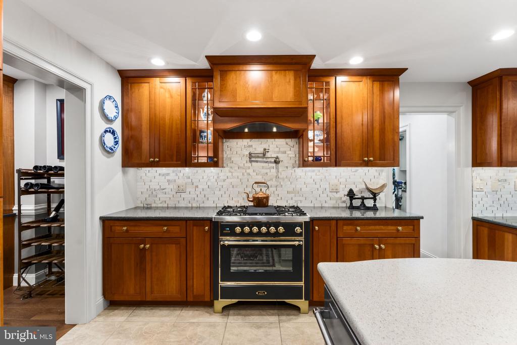 129 GREAT OAK DRIVE