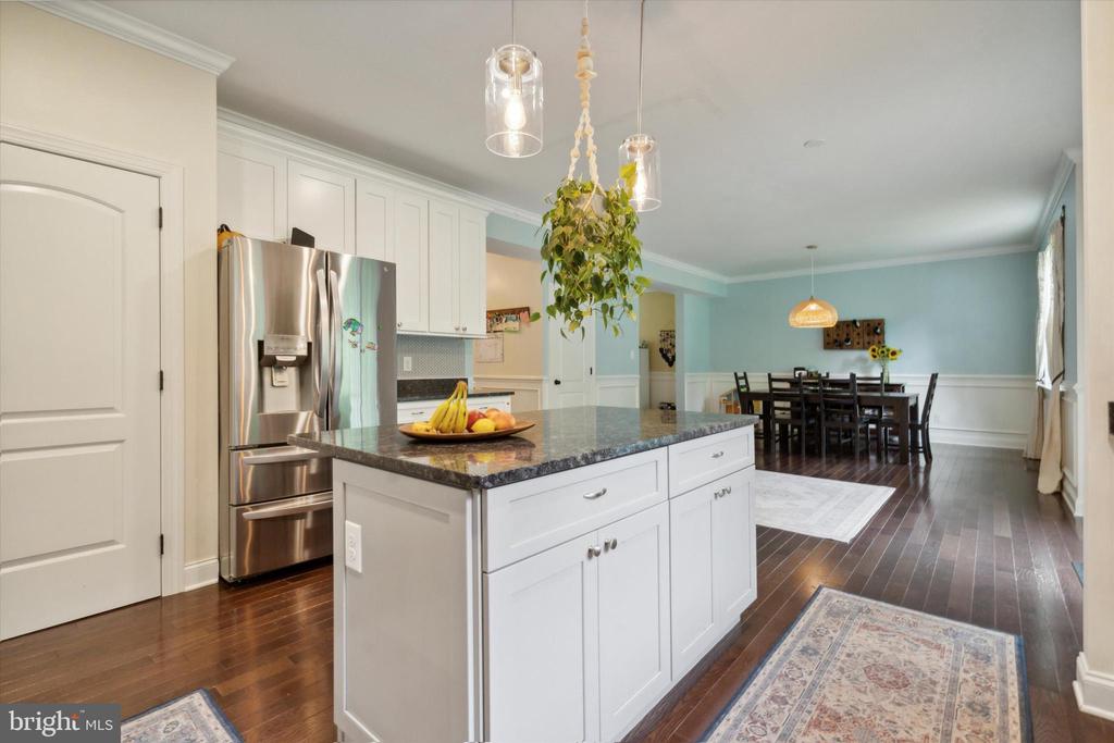 422 RICES MILL ROAD