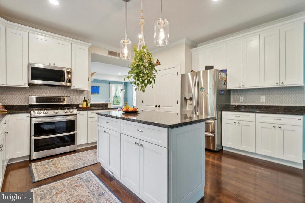 422 RICES MILL ROAD