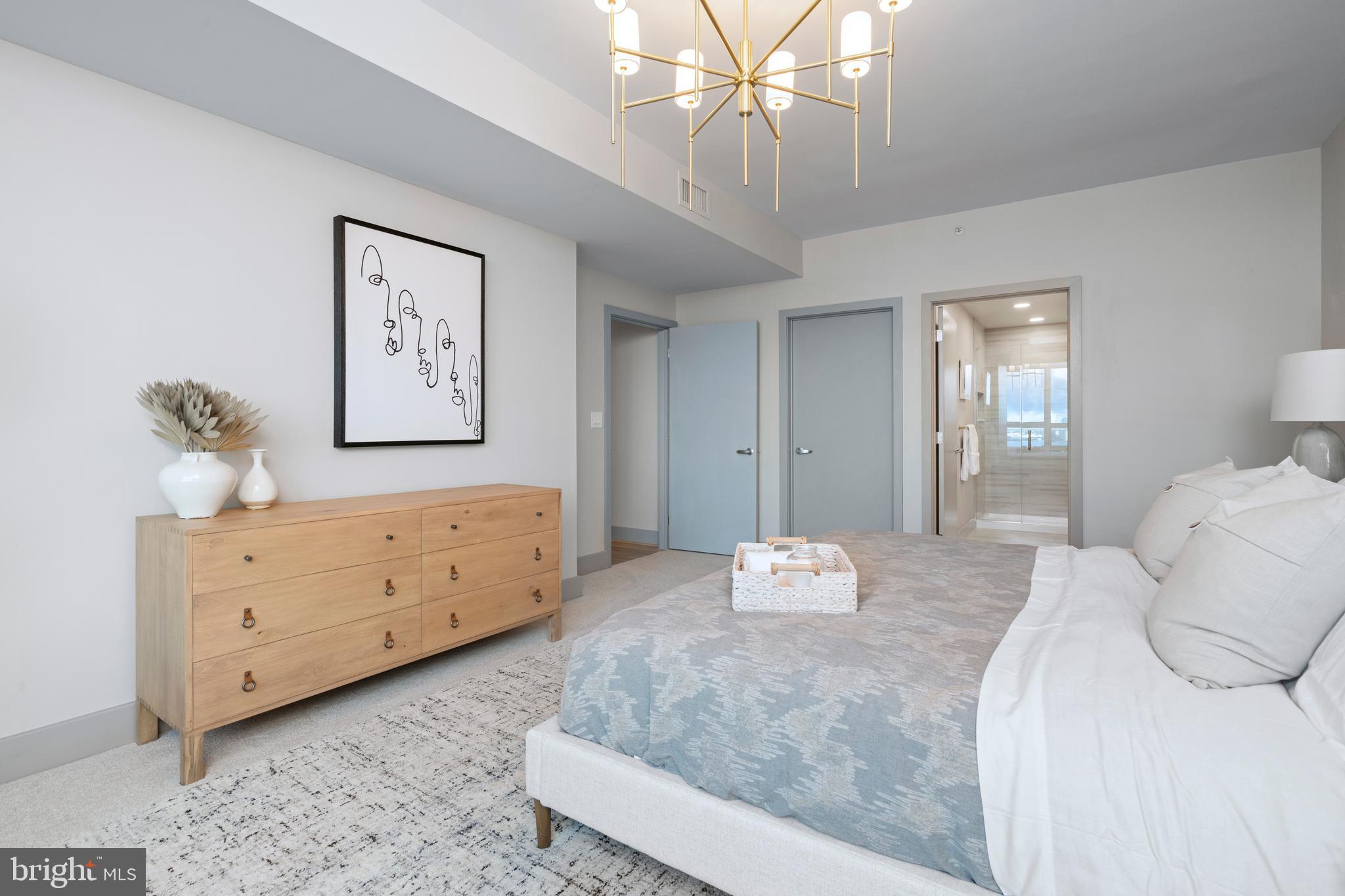 717 S Columbus Blvd #1416