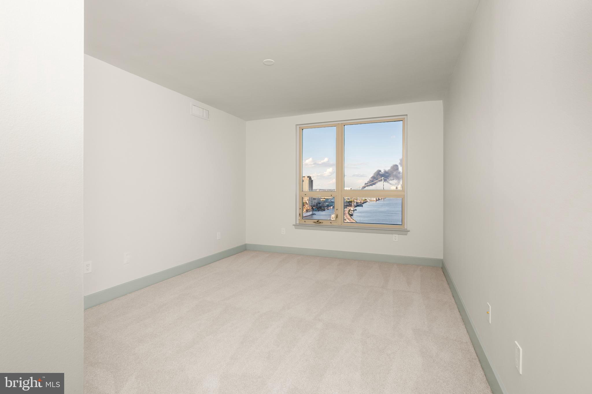 717 S Columbus Blvd #1416