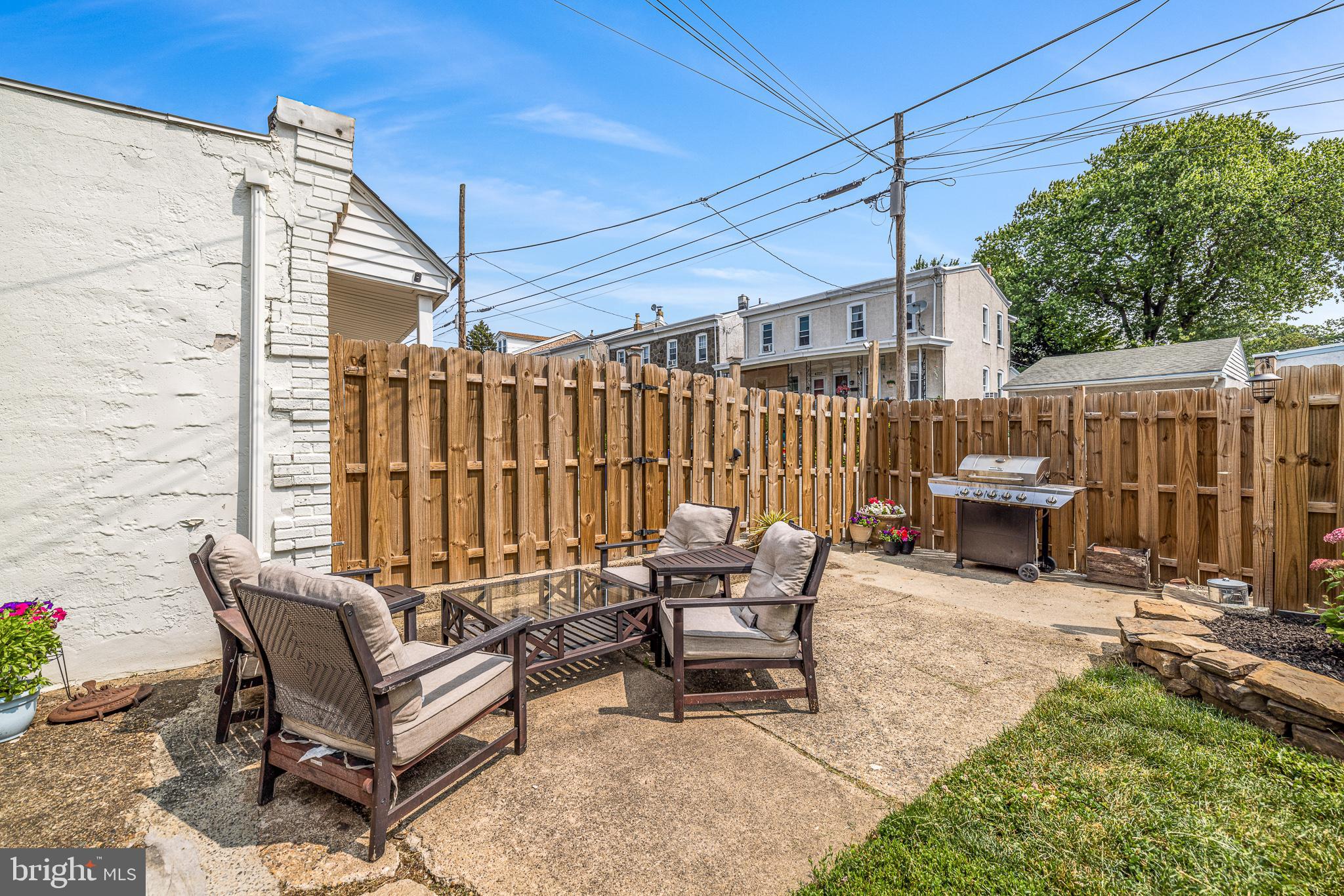 430 Roxborough Ave