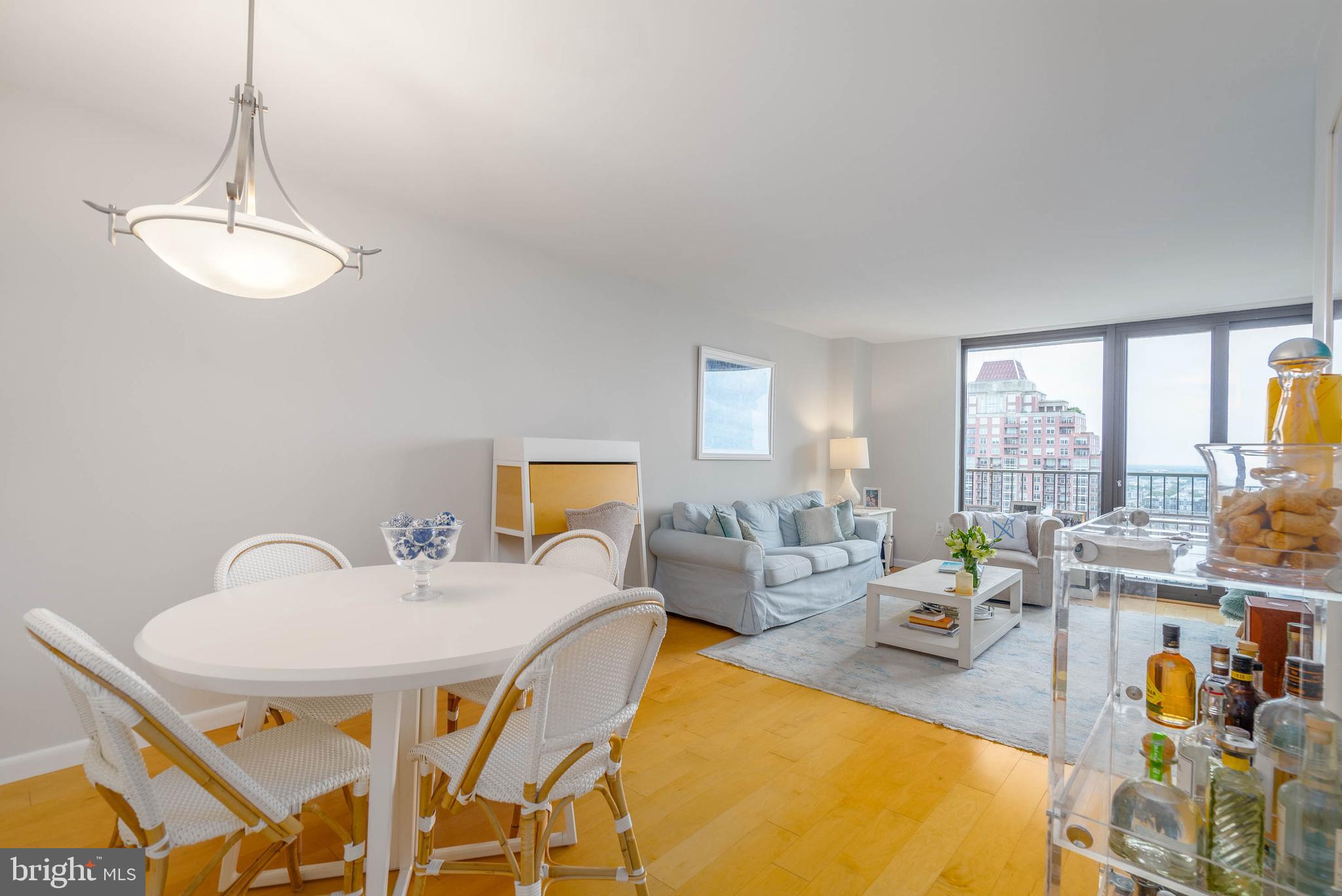 1420 Locust St #27p