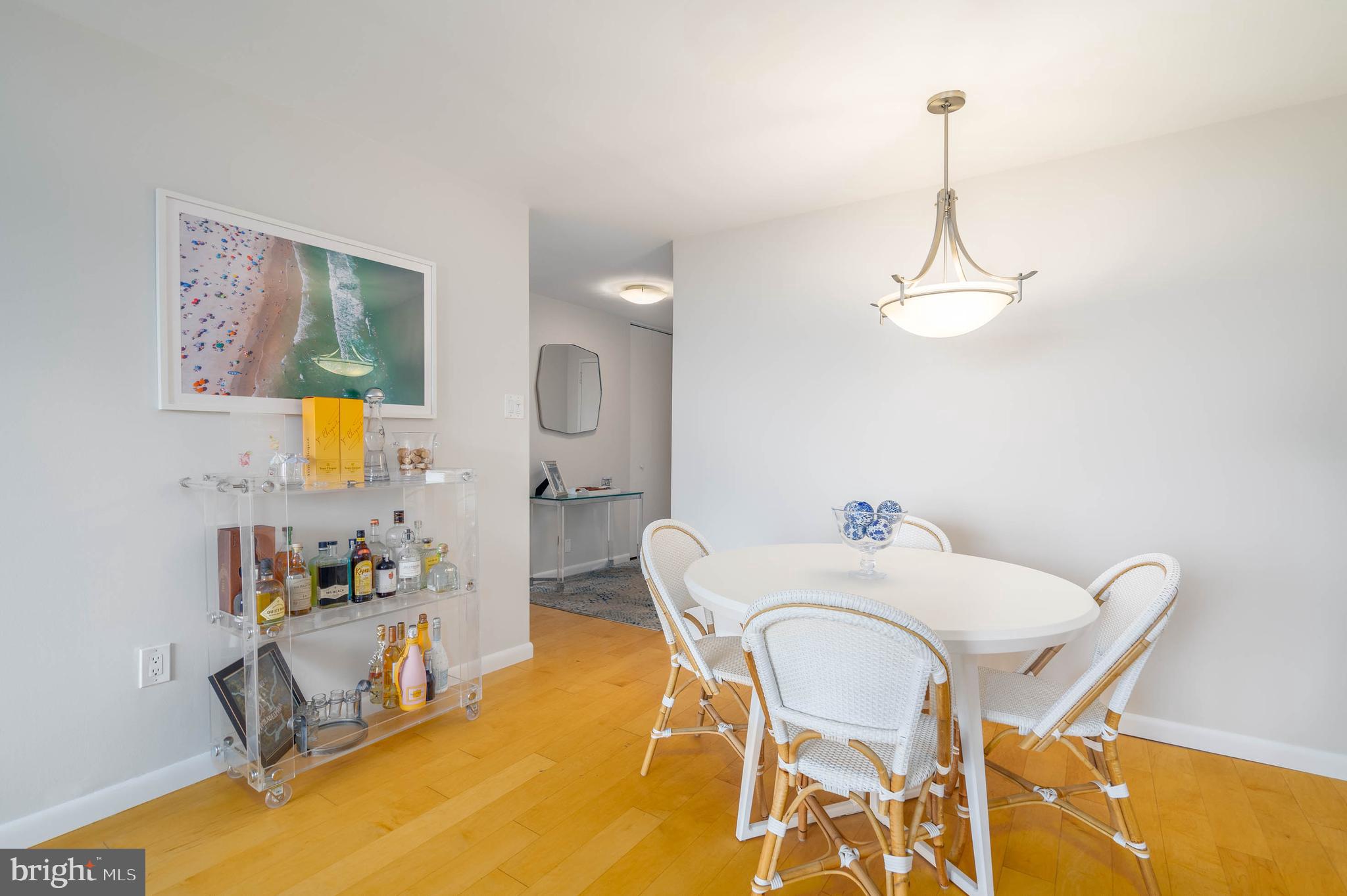 1420 Locust St #27p