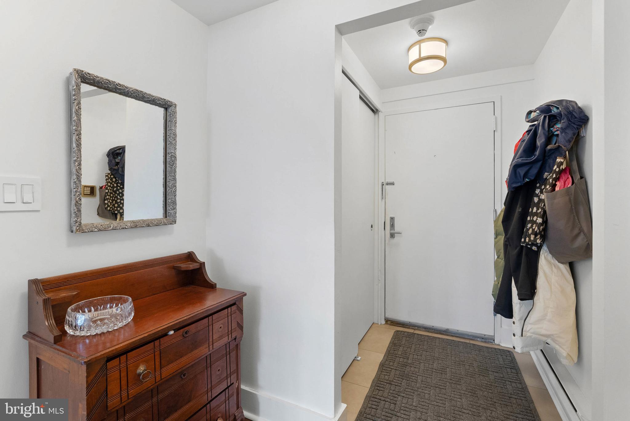 7 N Chris Columbus Blvd #233