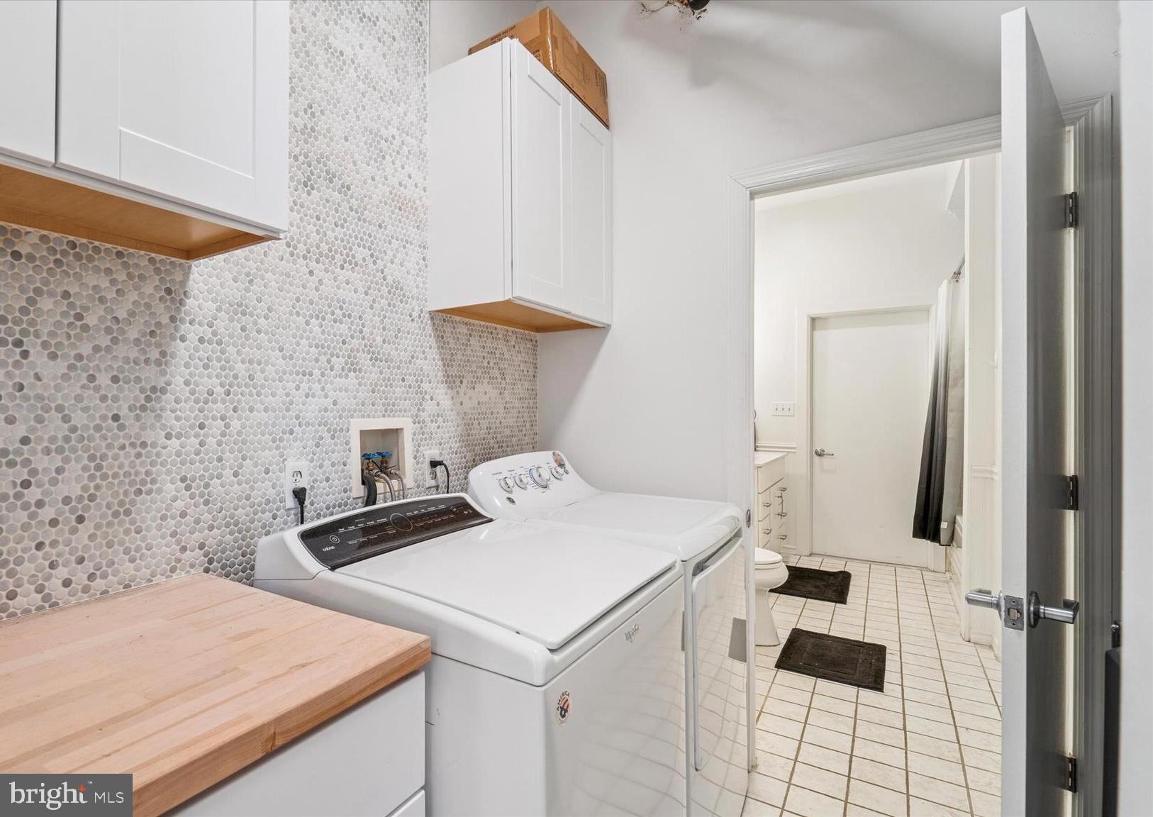 237-41 N Bread St #4