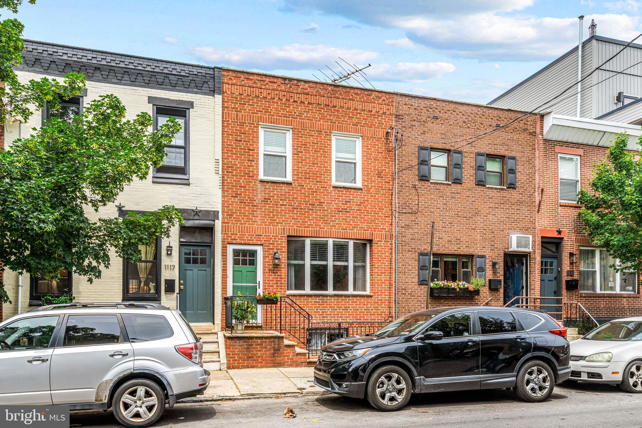 1115 Moore St
