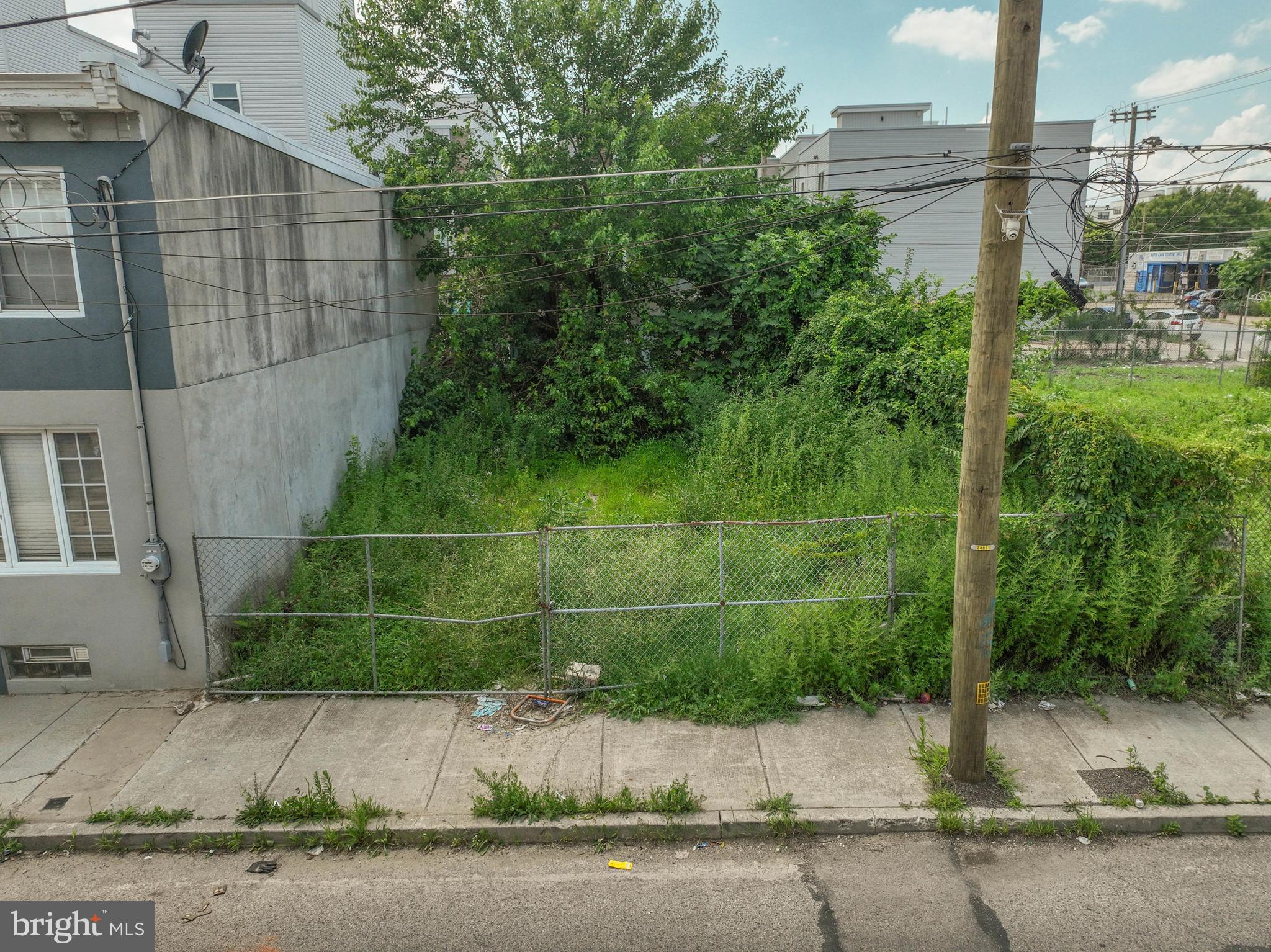 2154 N Reese St