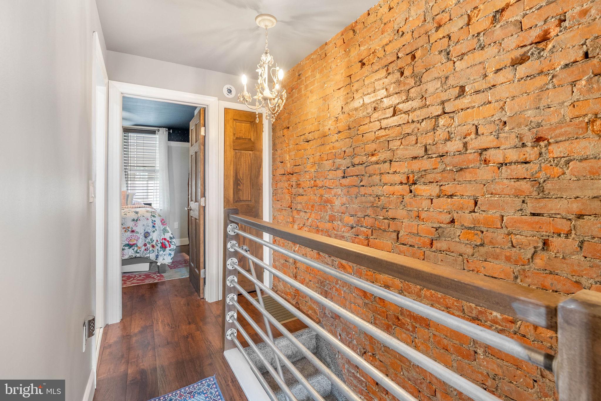 3423 LIVINGSTON STREET