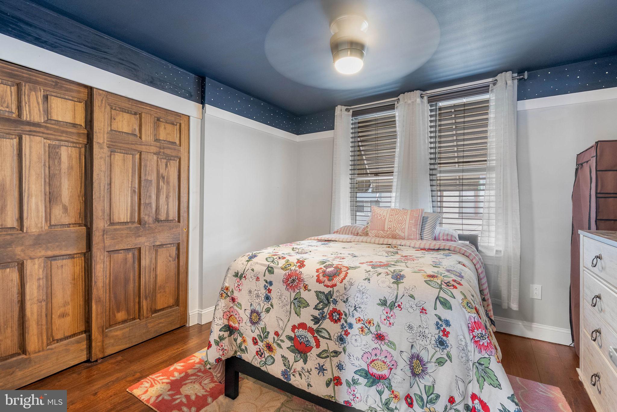 3423 LIVINGSTON STREET