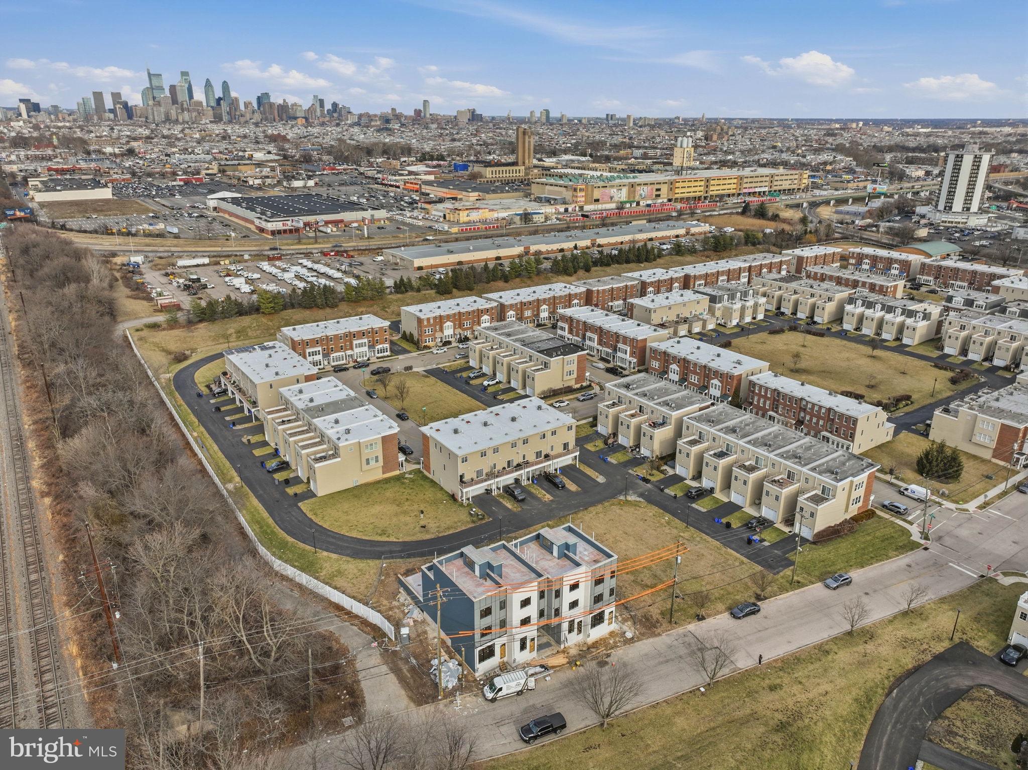 2427 HARTRANFT STREET