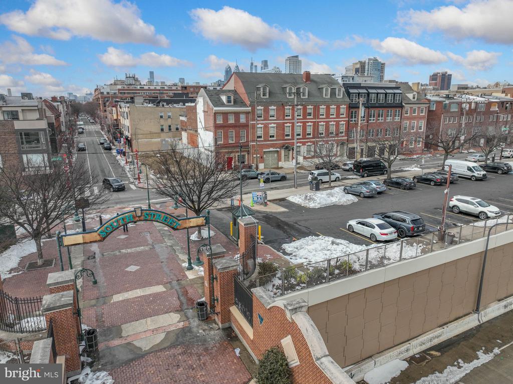512 S FRONT STREET 14 2