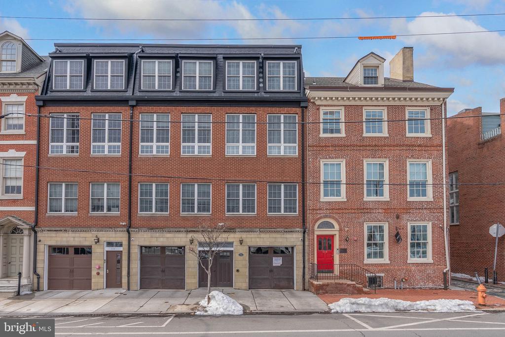 512 S FRONT STREET 14 2