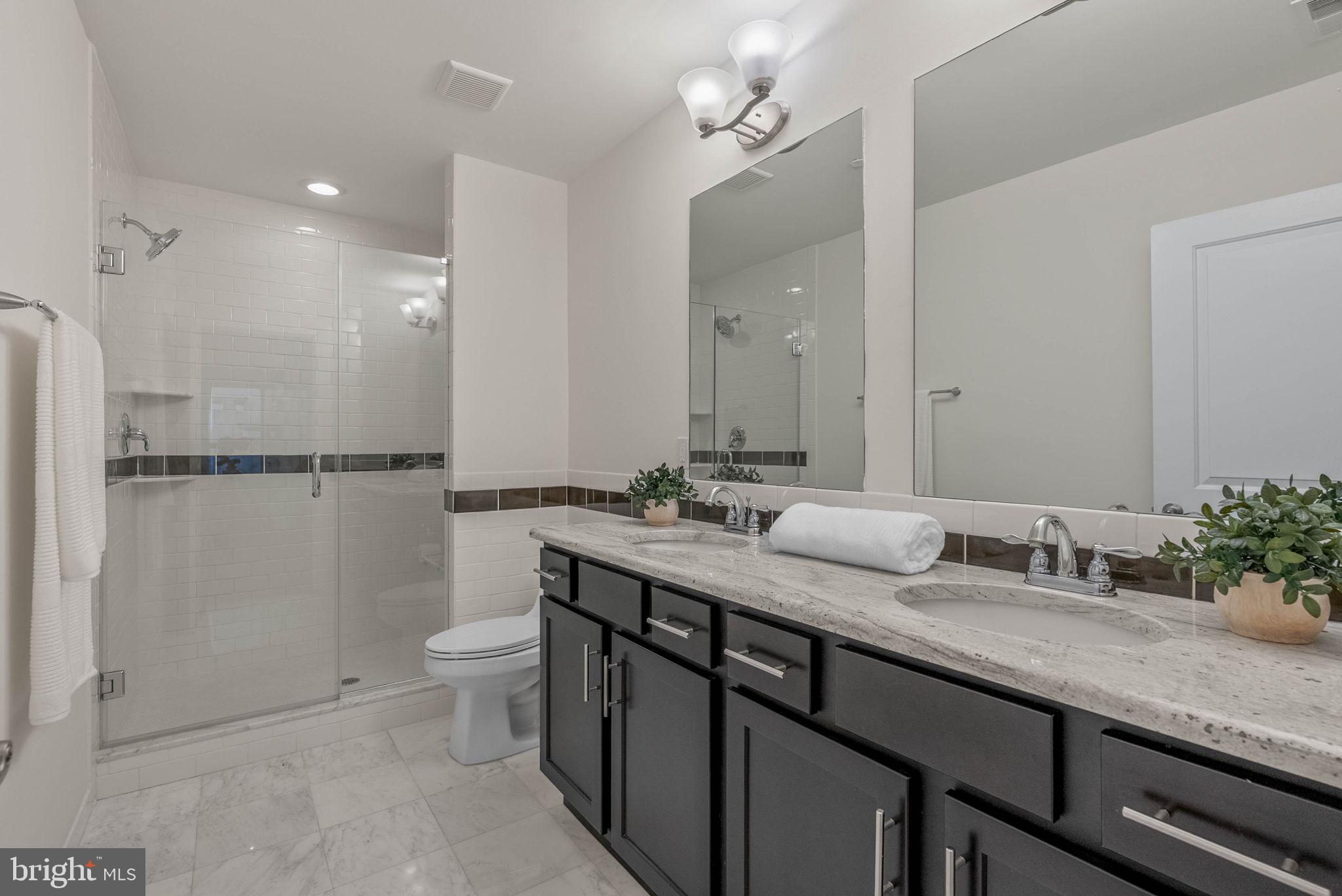 512 S FRONT STREET 14 2