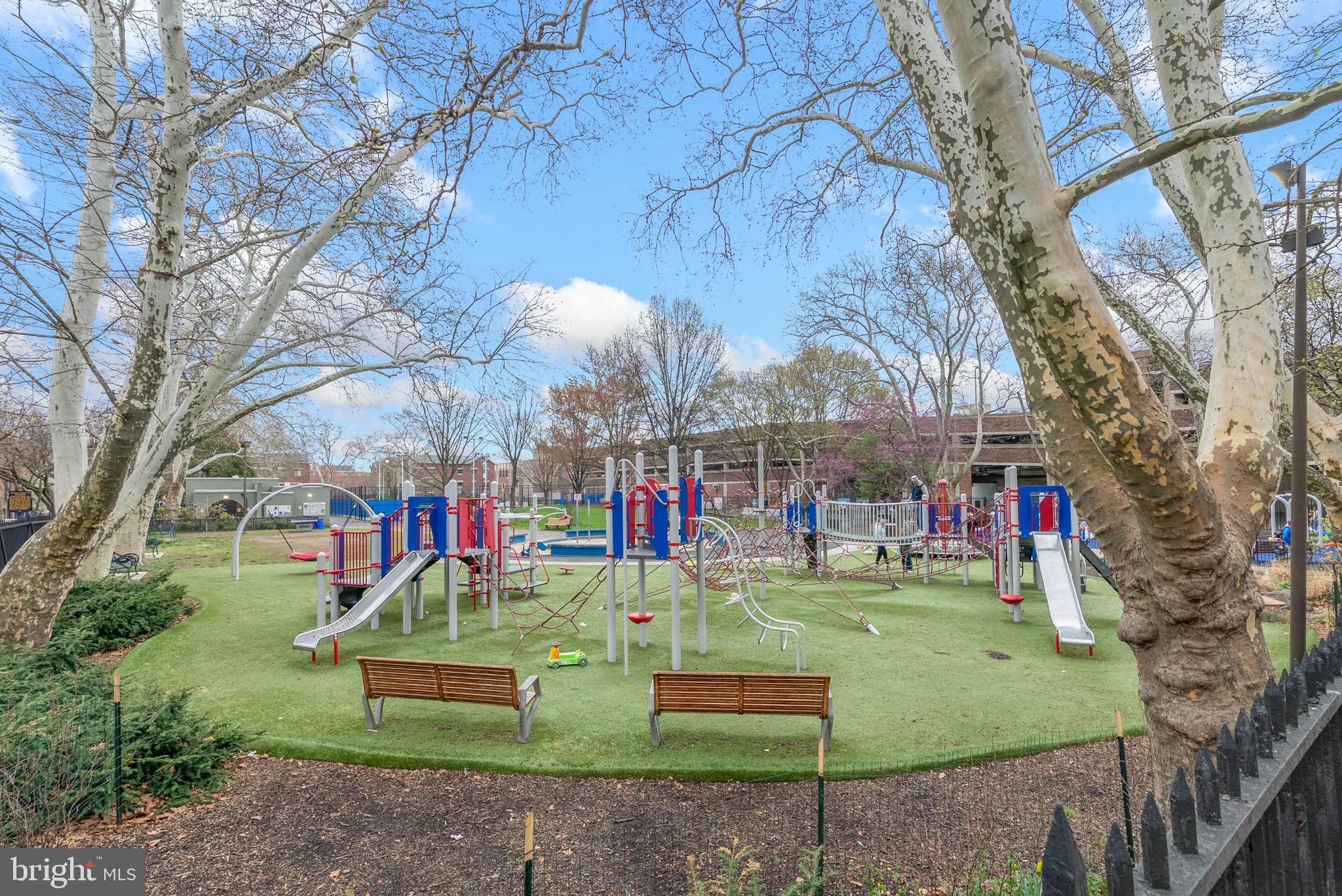 504 S 11TH STREET 06 33