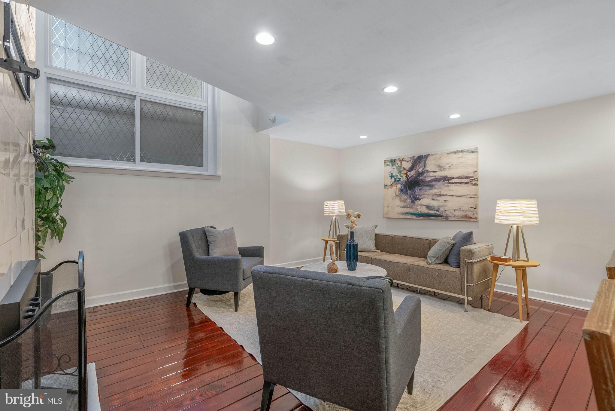 504 S 11TH STREET 06 33