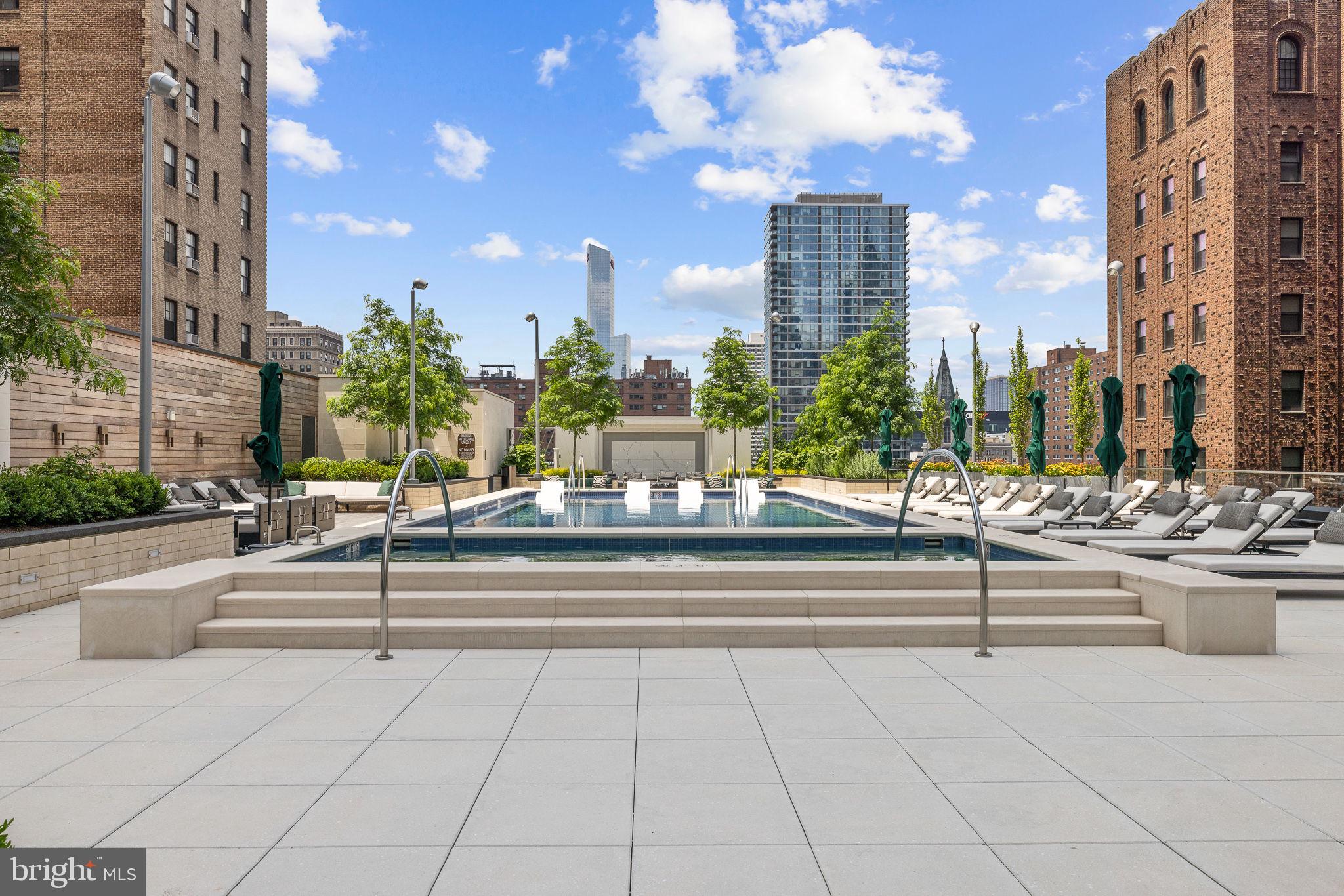 1911 WALNUT STREET 2804