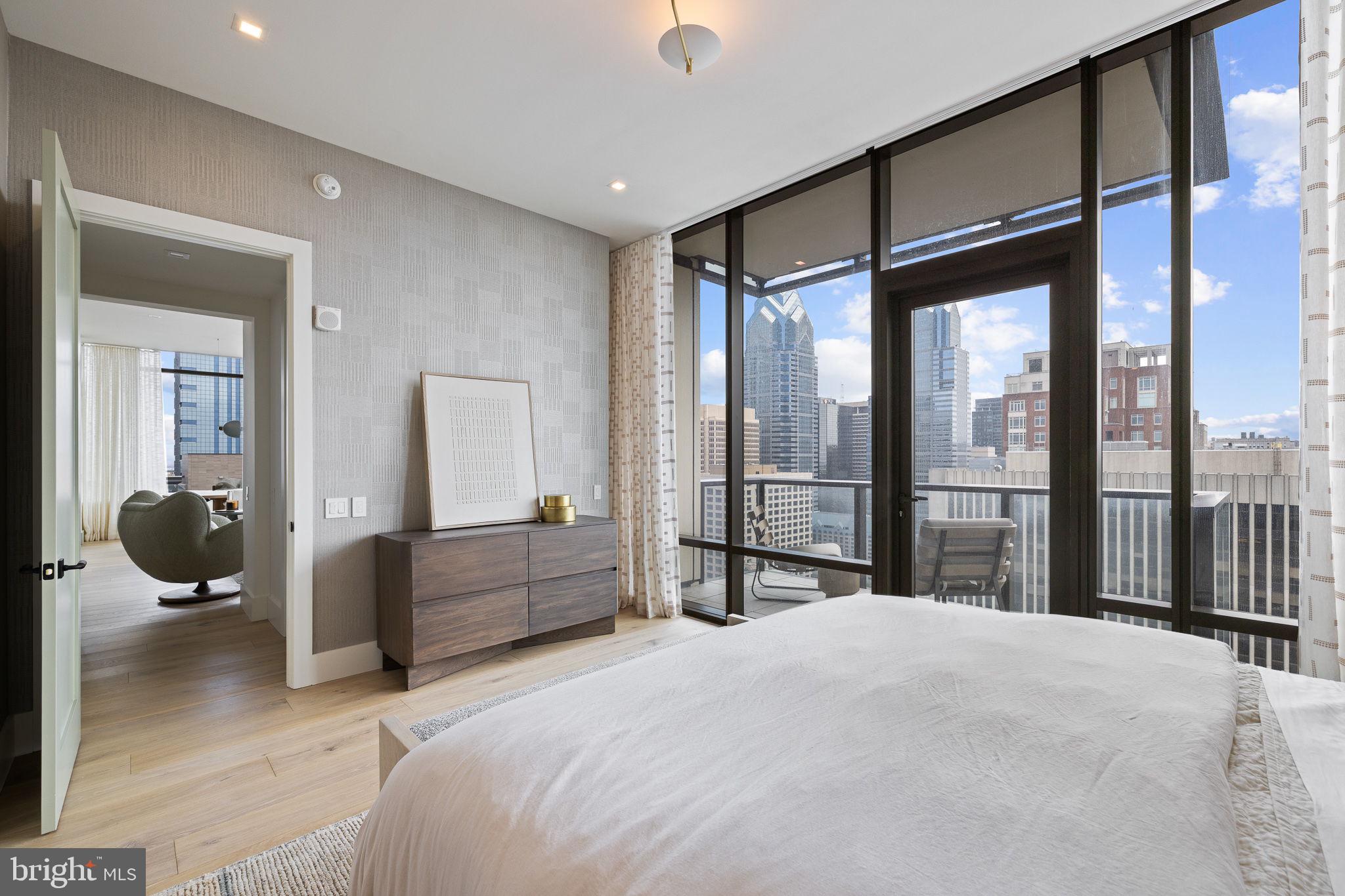 1911 WALNUT STREET 2804