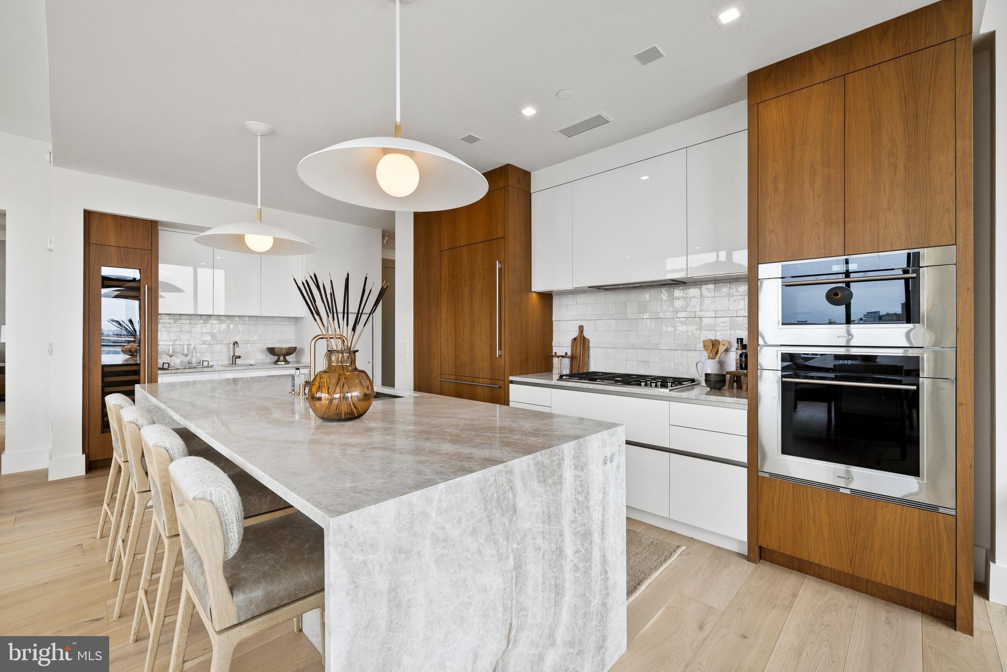 1911 WALNUT STREET 2804