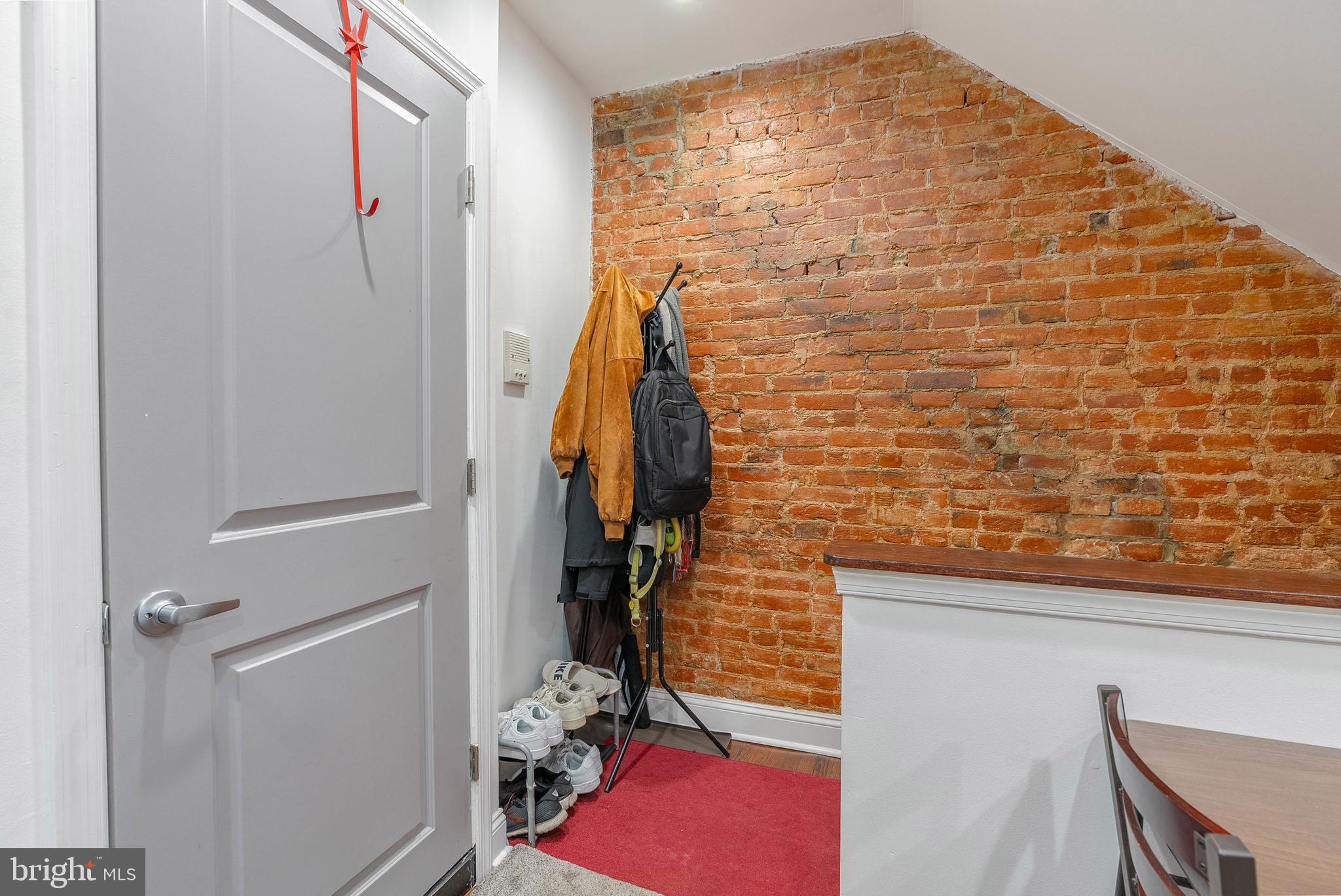 1517 CAMBRIDGE STREET 2