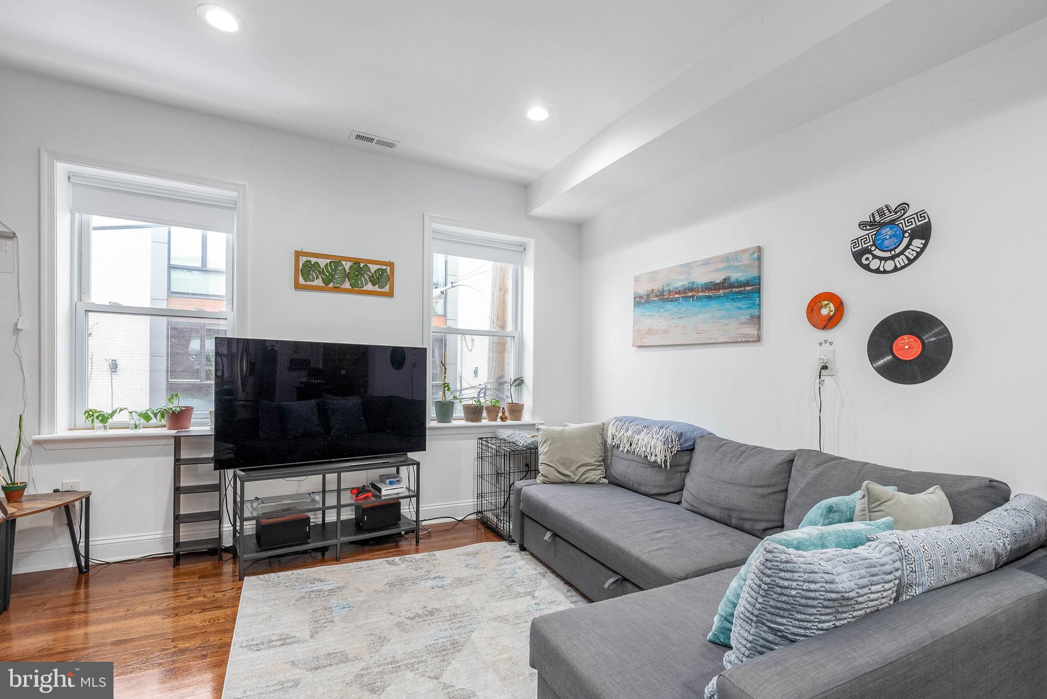 1517 CAMBRIDGE STREET 2