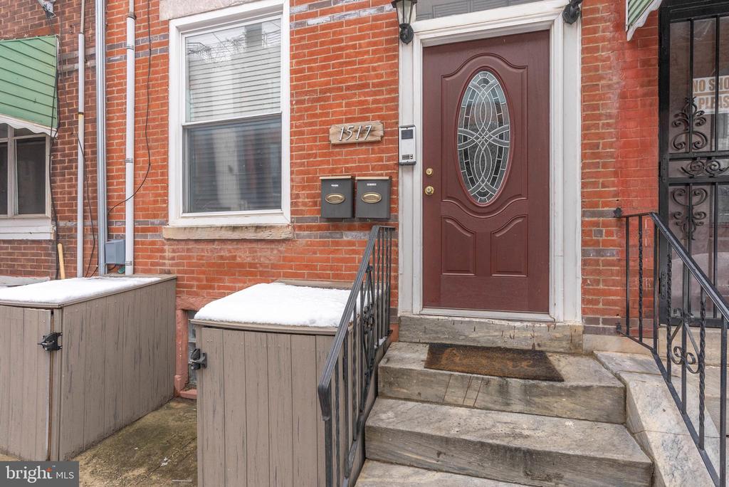 1517 CAMBRIDGE STREET 2