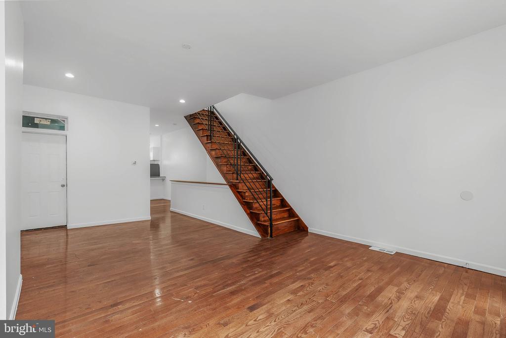 1719 S 18TH STREET