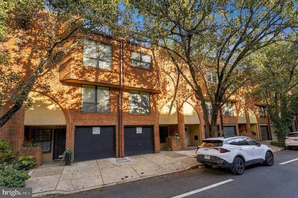 223 N 23RD STREET