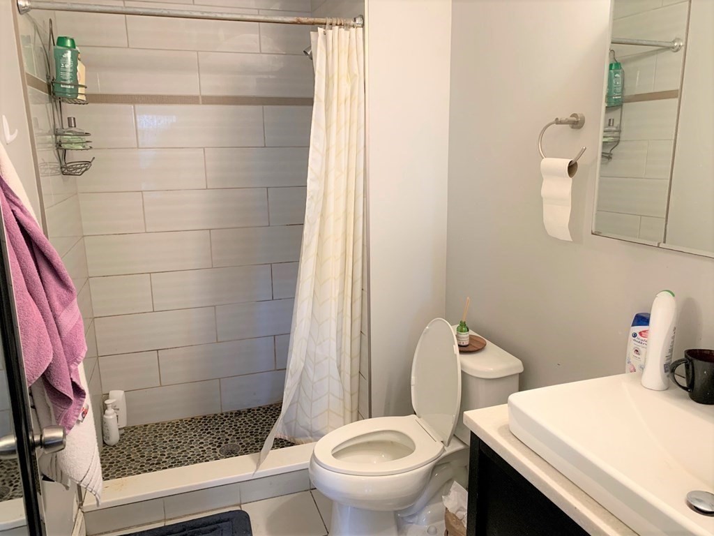 141 Brighton Ave # 2R