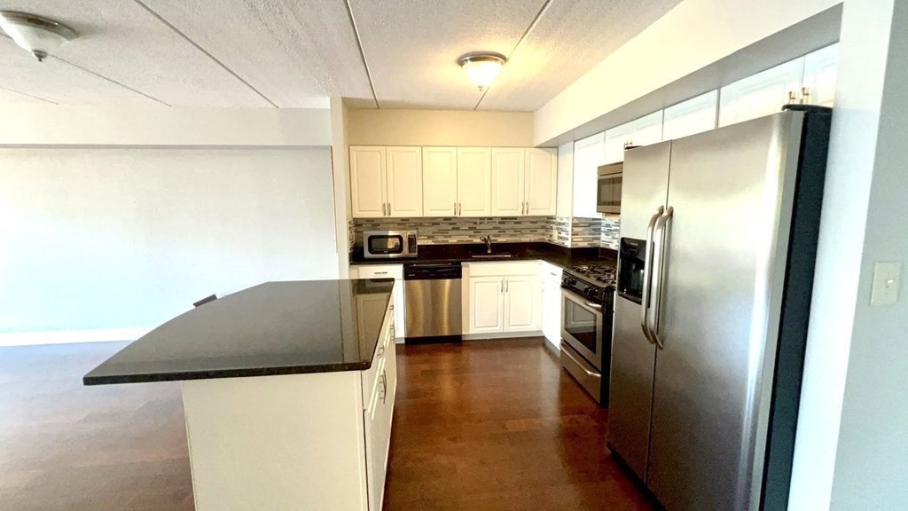 1500 Worcester Rd # 713