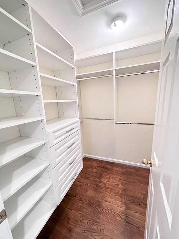 105 Bishops Forest Dr # 105
