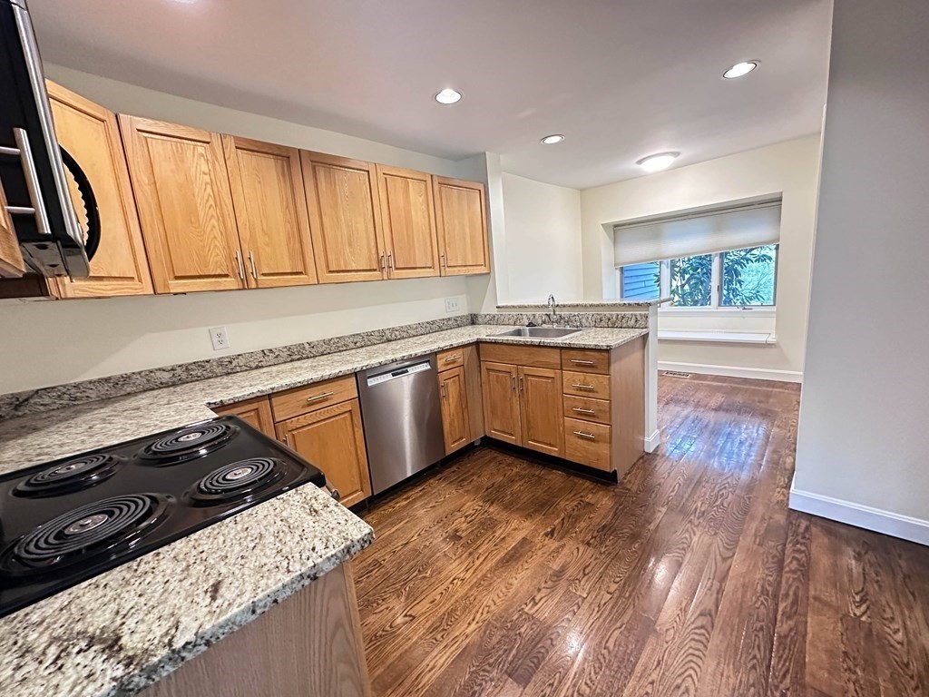105 Bishops Forest Dr # 105