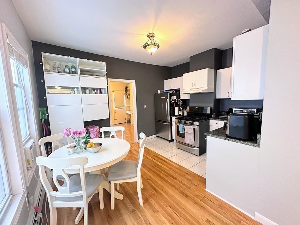 307 Elm St # 2