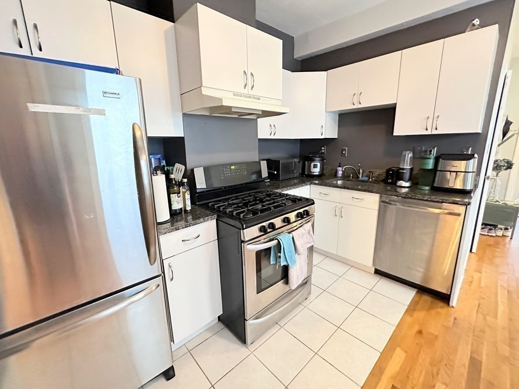 307 Elm St # 2