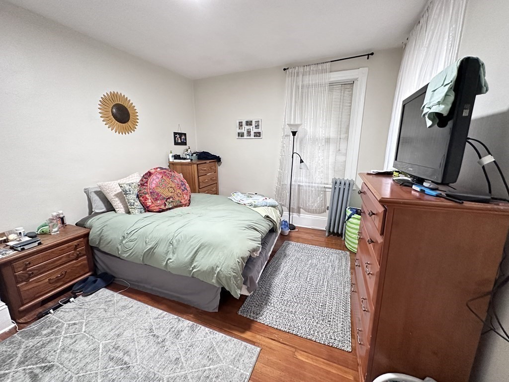 1870 Commonwealth Ave # 12